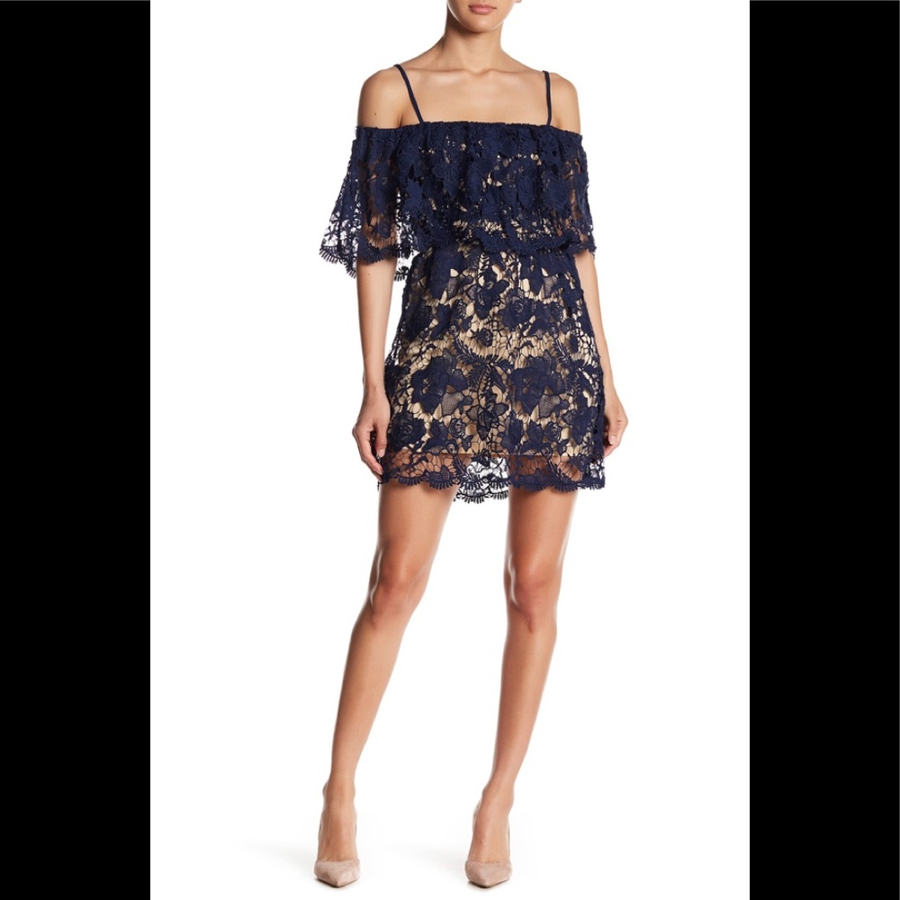 Romeo & Juliet Lace Yoke Cold Shoulder Shift Dress